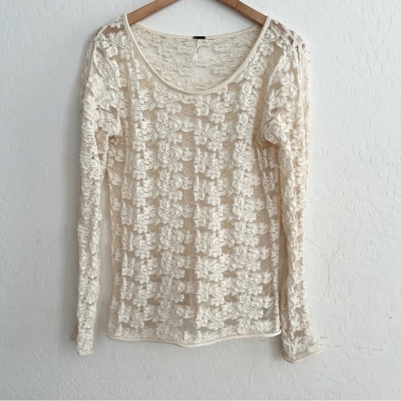 Free People Floral Textured Sheer Lace Pullover top - Picture 3 of 8